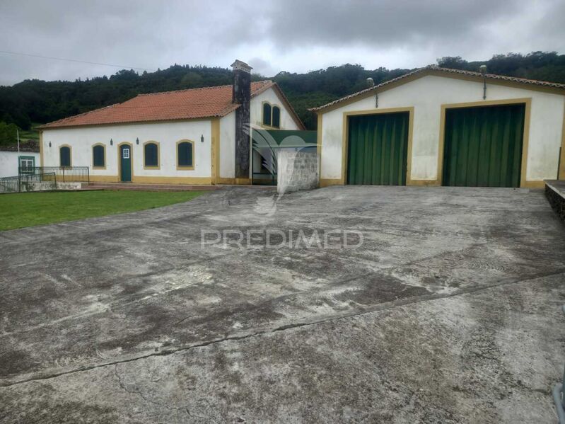 House Modern 4 bedrooms Fontinhas Praia da Vitória - garage, garden