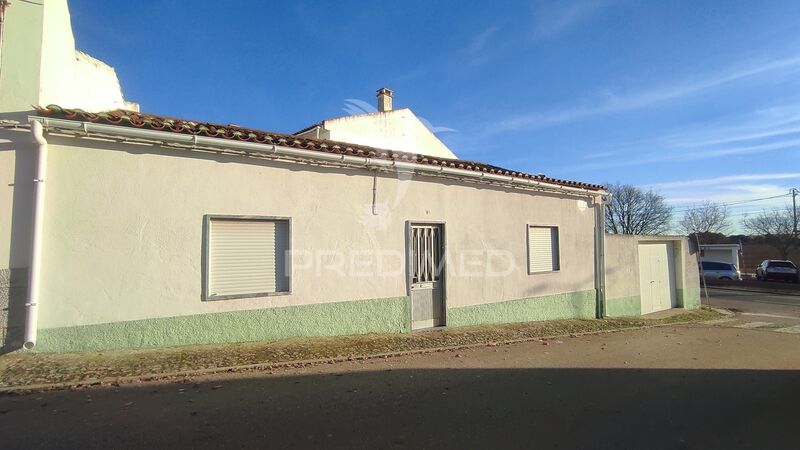 House to recover 2 bedrooms Beringel Beja - gardens, backyard