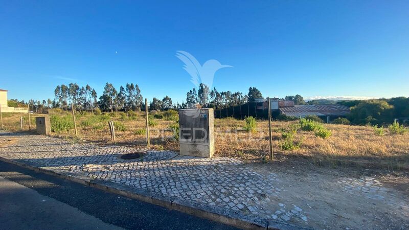 Lote de terreno novo com 355m2 Rio Maior