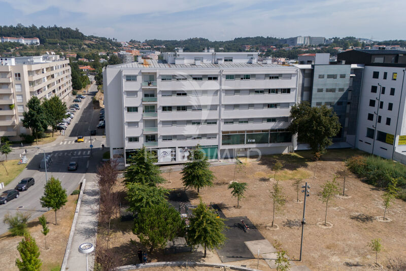 Apartamento T3 São Vicente Braga - isolamento acústico, garagem, aquecimento central, varanda