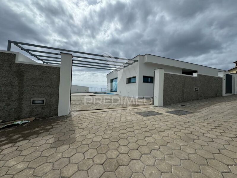 House neues V3 Gaula Santa Cruz - equipped kitchen, garage, quiet area, swimming pool, gated community, air conditioning