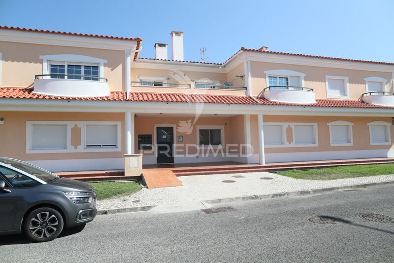 Apartment 3 bedrooms Alenquer - ground-floor, barbecue, kitchen, air conditioning