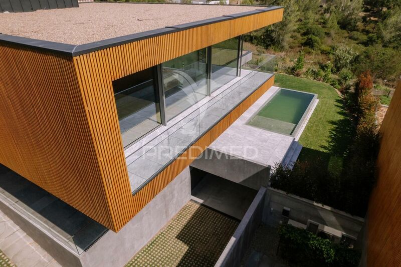 House nieuw V4 Alcabideche Cascais - garden, underfloor heating, air conditioning, swimming pool, garage, barbecue