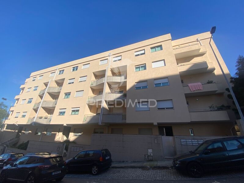 Apartment T2 Modern excellent condition Gondomar - balcony, lots of natural light, kitchen, garage