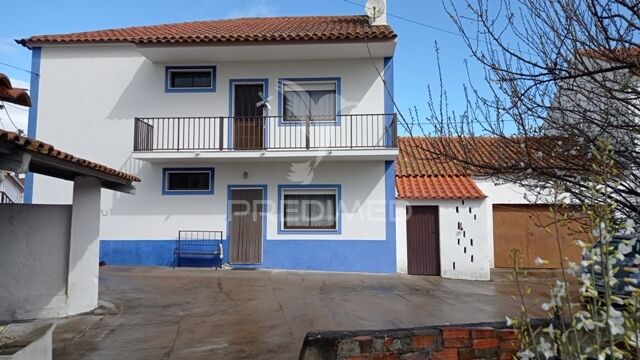 Small farm with house V3 Margem Gavião - garage, fruit trees, good access, well, attic