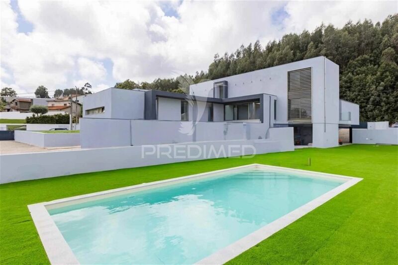 House Modern 3 bedrooms Argoncilhe Santa Maria da Feira - garage, double glazing, swimming pool, equipped kitchen, terrace, garden