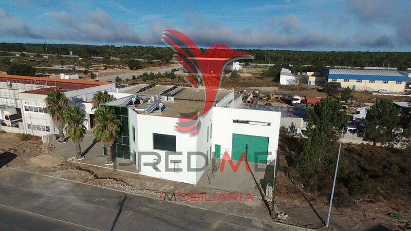 Warehouse Industrial in industrial zone Santo André Santiago do Cacém - air conditioning