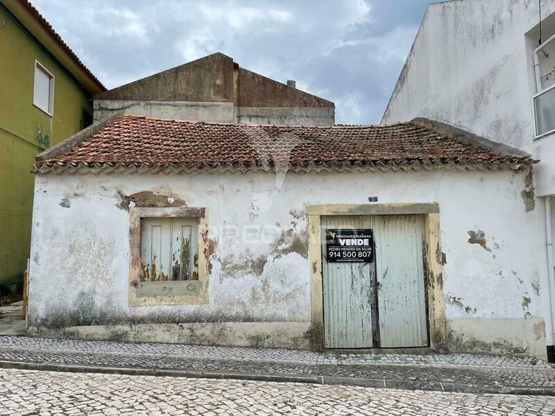 House 0 bedrooms Old in the center Vermelha Cadaval