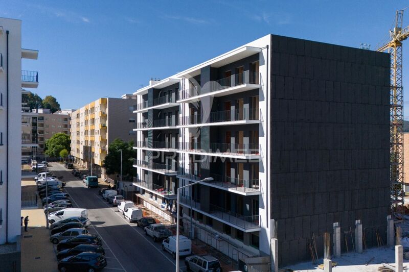 Apartment T3 neue Braga - air conditioning, double glazing, balcony, kitchen, balconies, garage