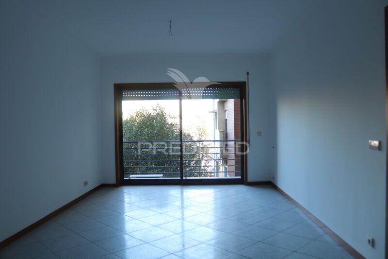 Apartment T2 Braga - ,