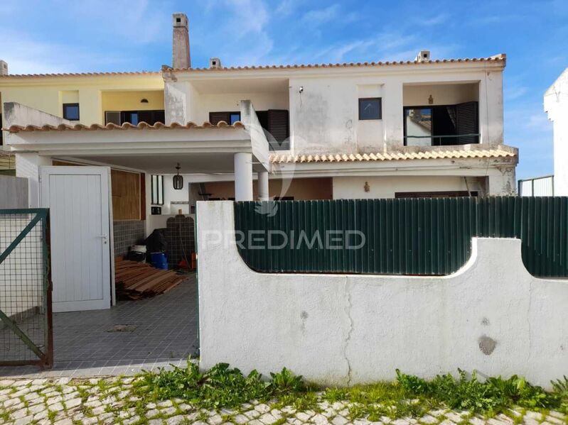 House 2 bedrooms in the center Albufeira - swimming pool, barbecue, backyard, excellent location, balcony, fireplace