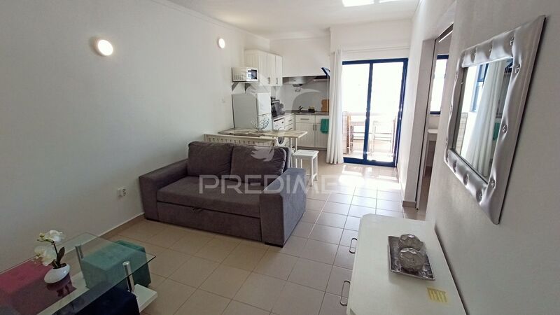 Apartamento T0 Moderno Portimão - arrecadação, varanda, 4º andar