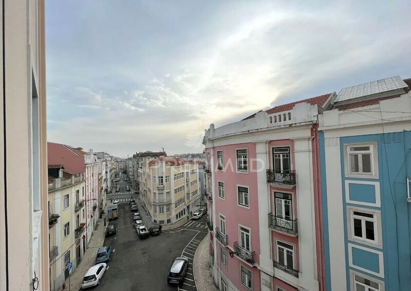 Apartment T2 Arroios Lisboa - ,