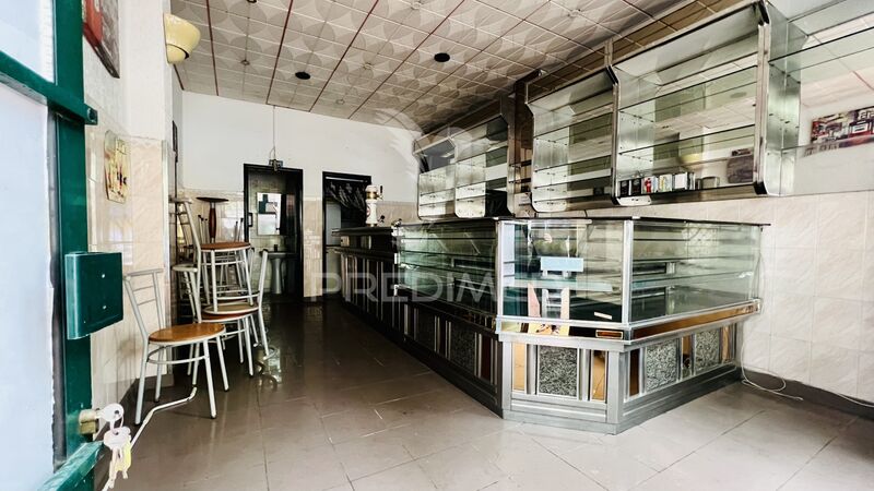 Shop Equipped well located Moita - kitchen, storefront, spacious, great location