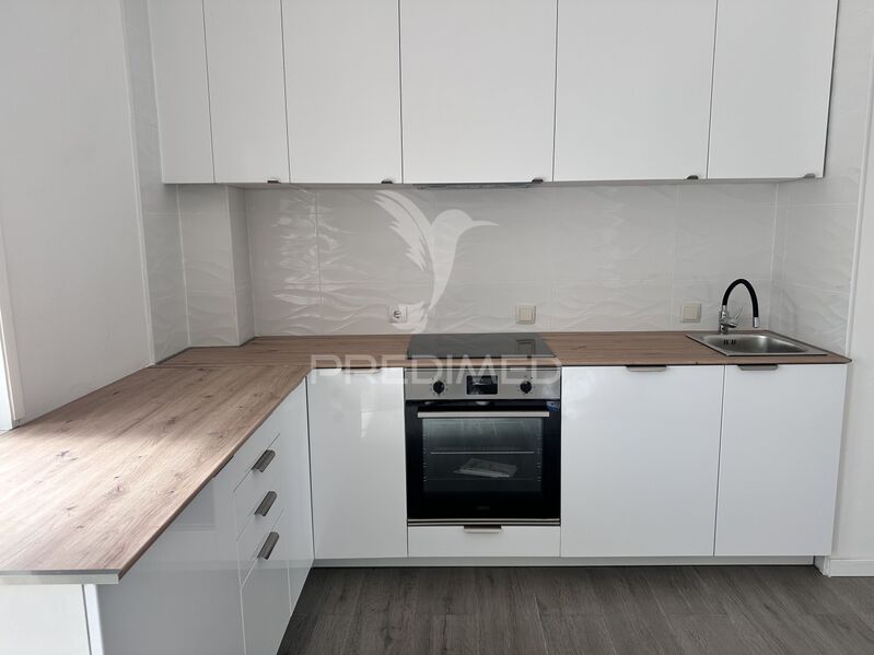 Apartamento T3 Renovado no centro Faro - muita luz natural, varandas, equipado