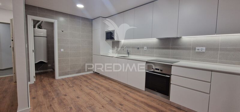 Apartamento T3 Rio de Mouro Sintra