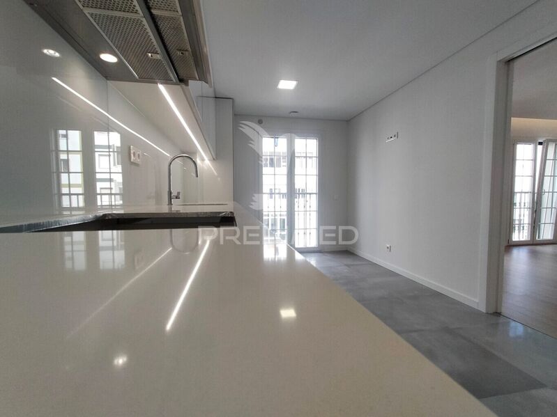 Apartment T3 Águas Livres Amadora - , , ,