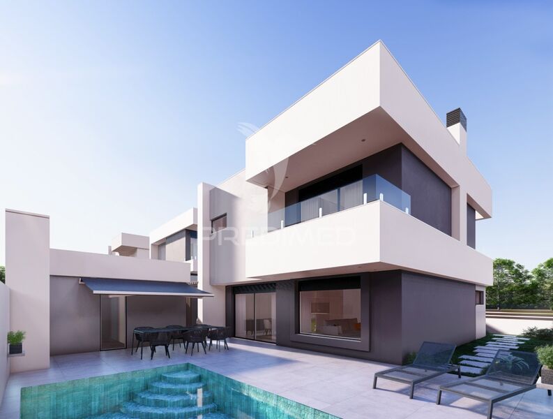 House V3 Corroios Seixal - balcony, fireplace, swimming pool, air conditioning, terrace, equipped kitchen