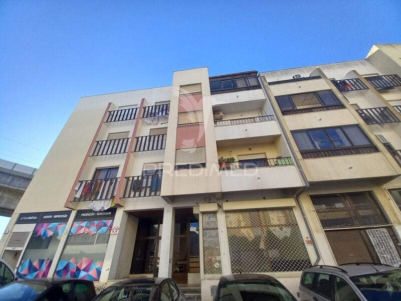 Apartamento T3 Amora Seixal