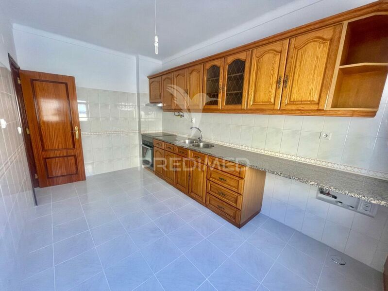 Apartment Duplex 2 bedrooms Moita - fireplace, terrace, store room