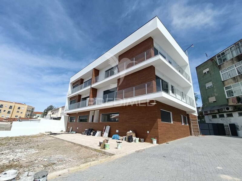 Apartment T3 nuevo Seixal - balcony, ground-floor, 2nd floor, balconies, parking lot, garden, barbecue, playground