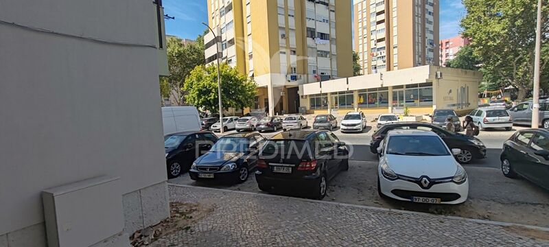 Apartment in the center T1 Setúbal - equipped, ground-floor