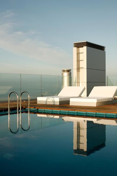 Apartment 4 bedrooms Luxury Restelo Santa Maria de Belém Lisboa - swimming pool, balcony, sauna, garage