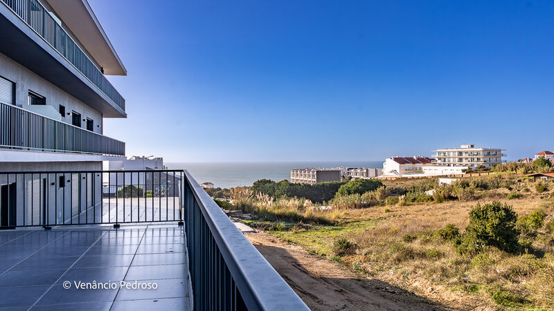 Apartamento T3 novo Ericeira Mafra - ar condicionado, vista mar, terraços, cozinha equipada, condomínio fechado, jardim, piscina