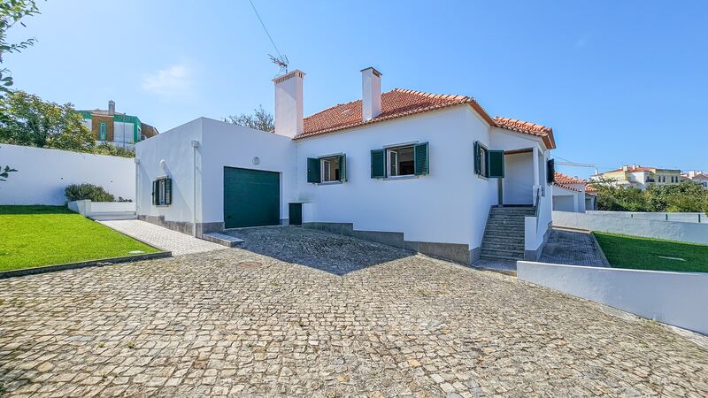 House Renovated near the center V3 Mafra - garden, air conditioning, fireplace, garage, equipped kitchen