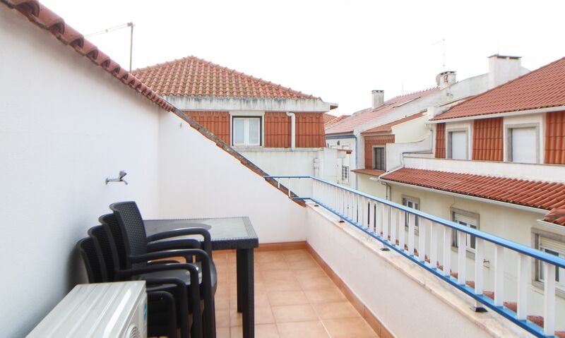 Apartment 2 bedrooms center Ericeira Mafra - terrace, furnished, kitchen, air conditioning