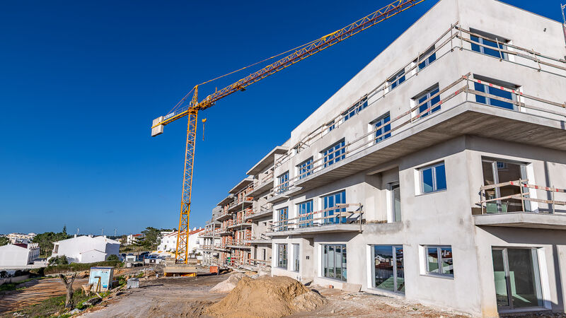 Apartment T1 nieuw near the center Ericeira Mafra - store room, solar panels, parking lot, terrace, kitchen, air conditioning, balcony, balconies