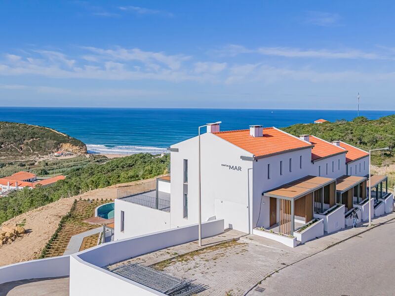 Apartamento novo T2 Ericeira Mafra - piso radiante, garagem, piscina, cozinha equipada, varanda, jardins, ar condicionado