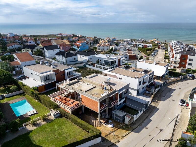 House nieuw in urbanization V4 Ericeira Mafra - terrace, great view, garden, balcony, swimming pool, equipped kitchen, sea view, barbecue, air conditioning, solar panels