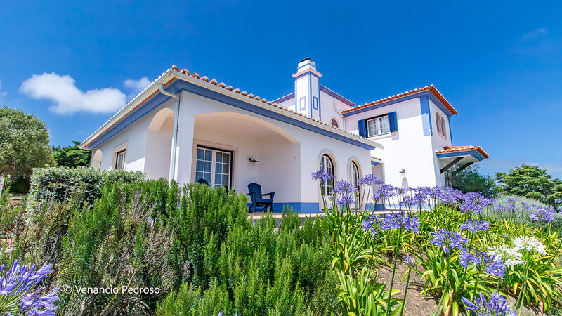 House 5 bedrooms Ericeira Mafra - alarm, barbecue, automatic gate, terrace, fireplace, equipped kitchen, garage, central heating