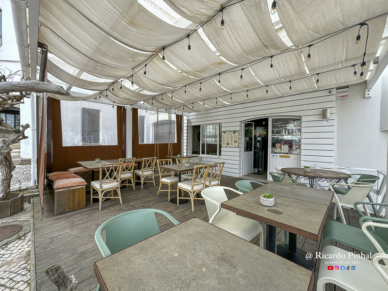 Restaurant Equipped Centro Ericeira Mafra - esplanade, kitchen