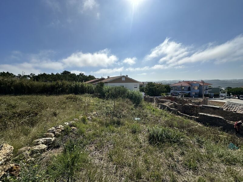 Plot for construction Ericeira Mafra - construction viability, electricity