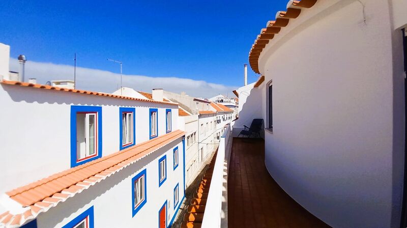 Apartment 2 bedrooms center Ericeira Mafra - fireplace, furnished, terraces, kitchen, terrace