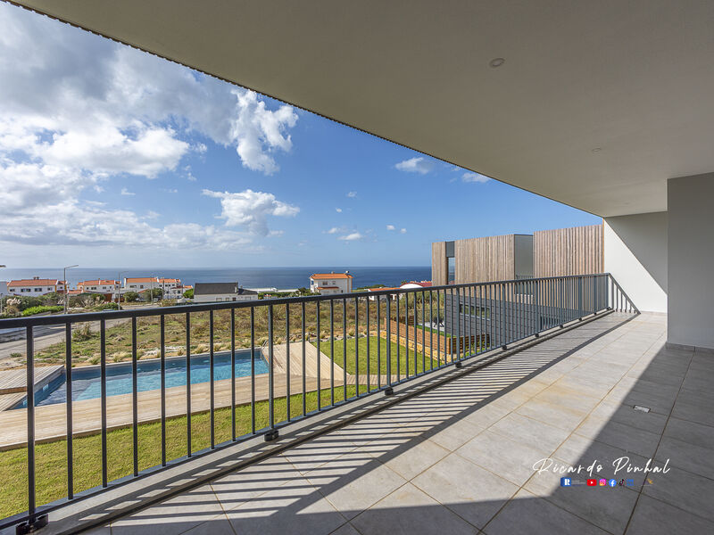 Apartment new 3 bedrooms Ericeira Mafra - sea view, garden, air conditioning, balcony, solar panels, terrace, gated community, swimming pool, parking lot, kitchen, store room