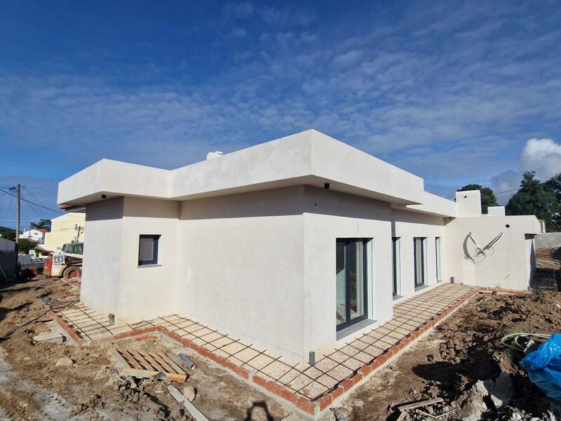 House V4 Single storey under construction Ericeira Mafra - garden, fireplace, air conditioning, barbecue, equipped kitchen, garage