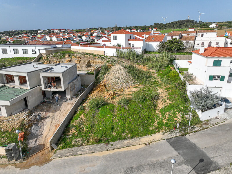 Plot with 747sqm Ericeira Mafra - water, electricity, electricity