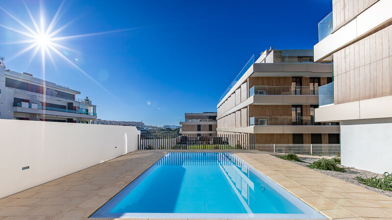 Apartment nouvel T2 Ericeira Mafra - kitchen, gated community, air conditioning, swimming pool, store room, parking lot