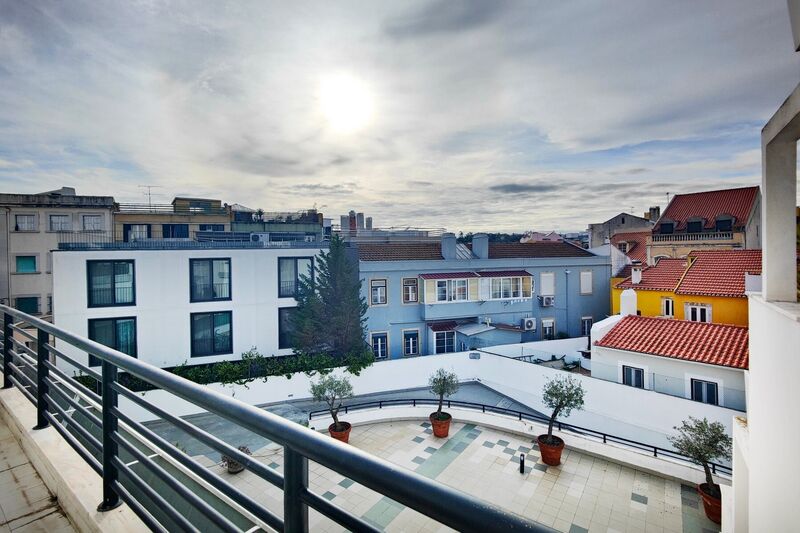 Apartment T2 Campo de Santana  Anjos Lisboa - store room, balconies, balcony, garden, gated community