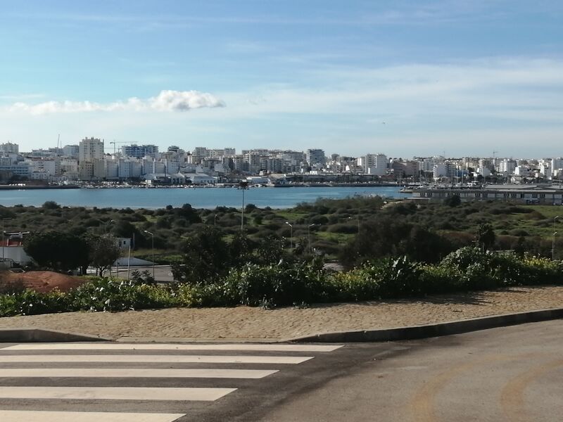 Land nuevo for construction Lagoa (Algarve)