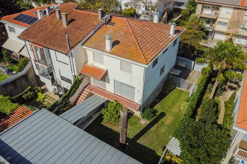 House 5 bedrooms Cristo Rei Porto - garden