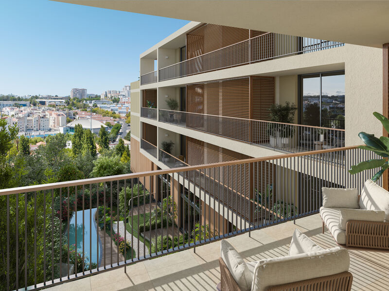 Apartment T3 Carnaxide Oeiras - balconies, sauna, swimming pool, gardens, condominium, balcony