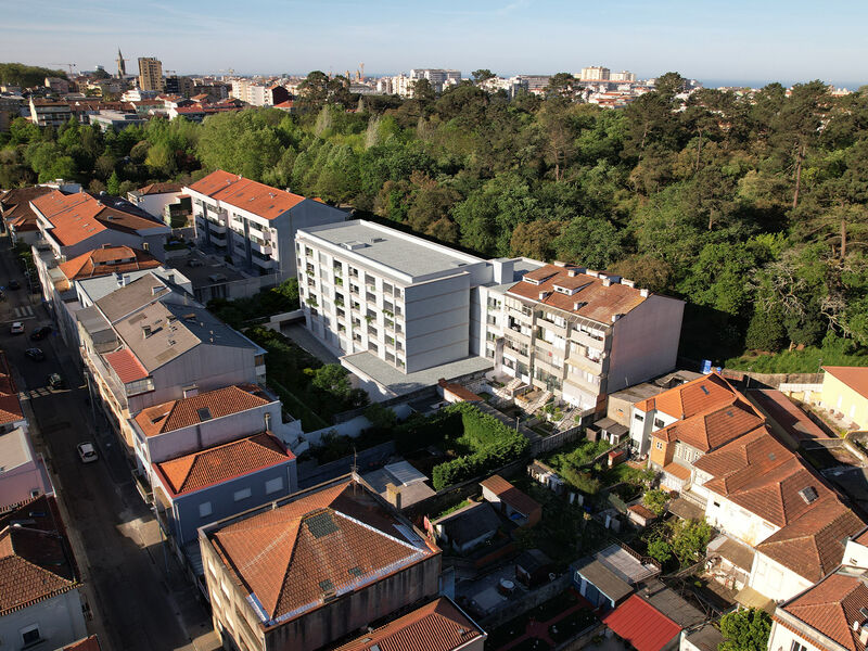 Apartment T2 Covelo Paranhos Porto - balcony, playground, equipped, garage