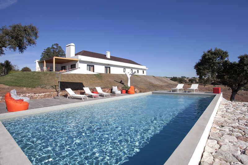 Farm V5 Santa Susana Alcácer do Sal - electricity, water, attic, swimming pool, equipped, barbecue