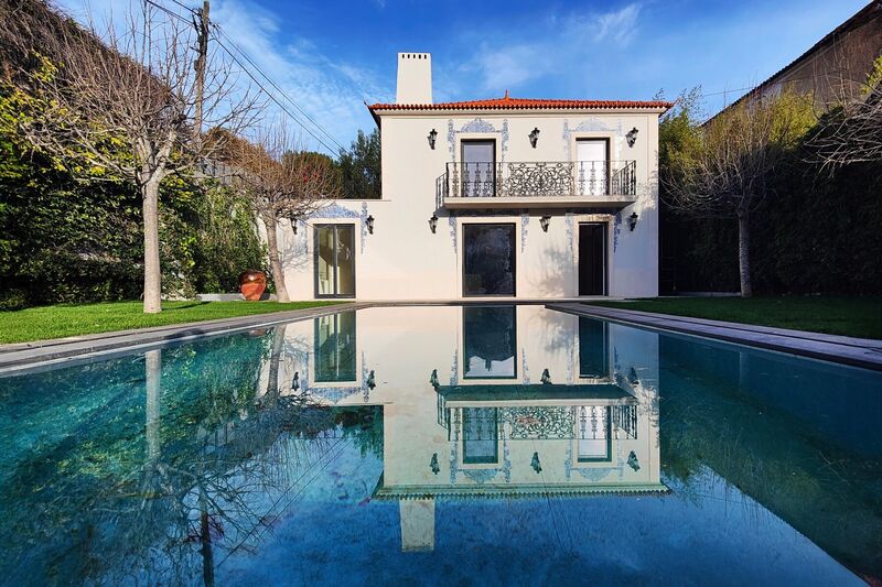 House V4 in the center Centro  Cascais - garden, swimming pool, balcony