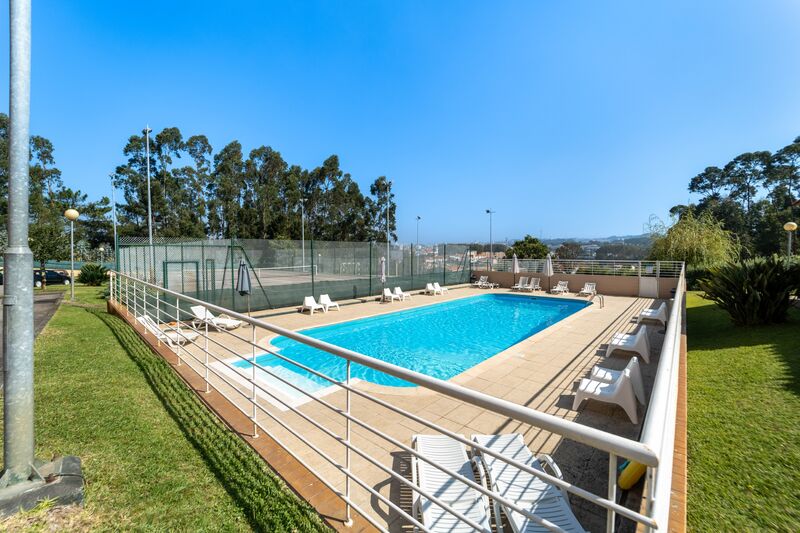 Apartment 3 bedrooms Francelos  Valadares Vila Nova de Gaia - playground, barbecue, swimming pool, tennis court, gated community, balcony