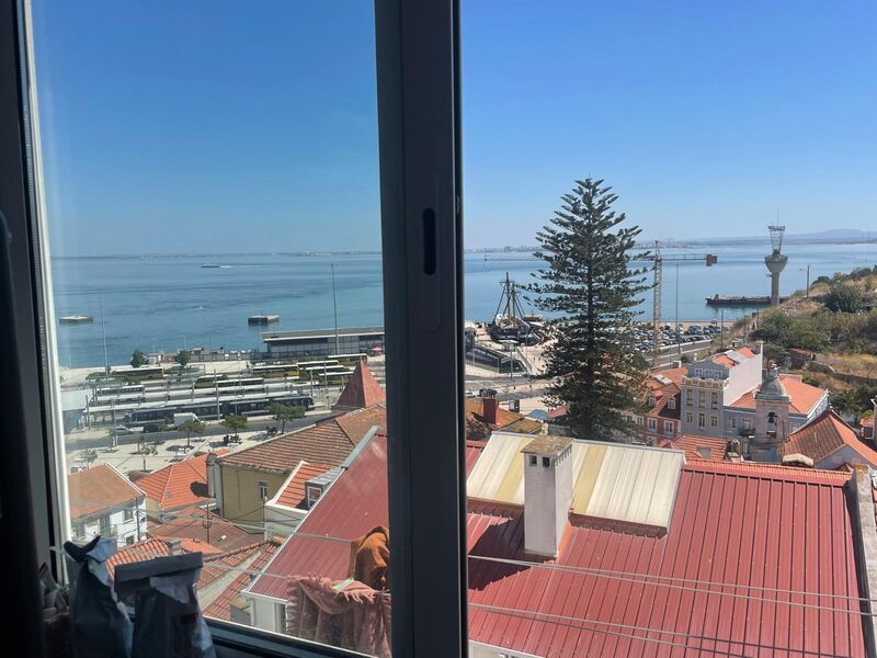 Apartamento Moderno T2 Cacilhas Almada - varanda